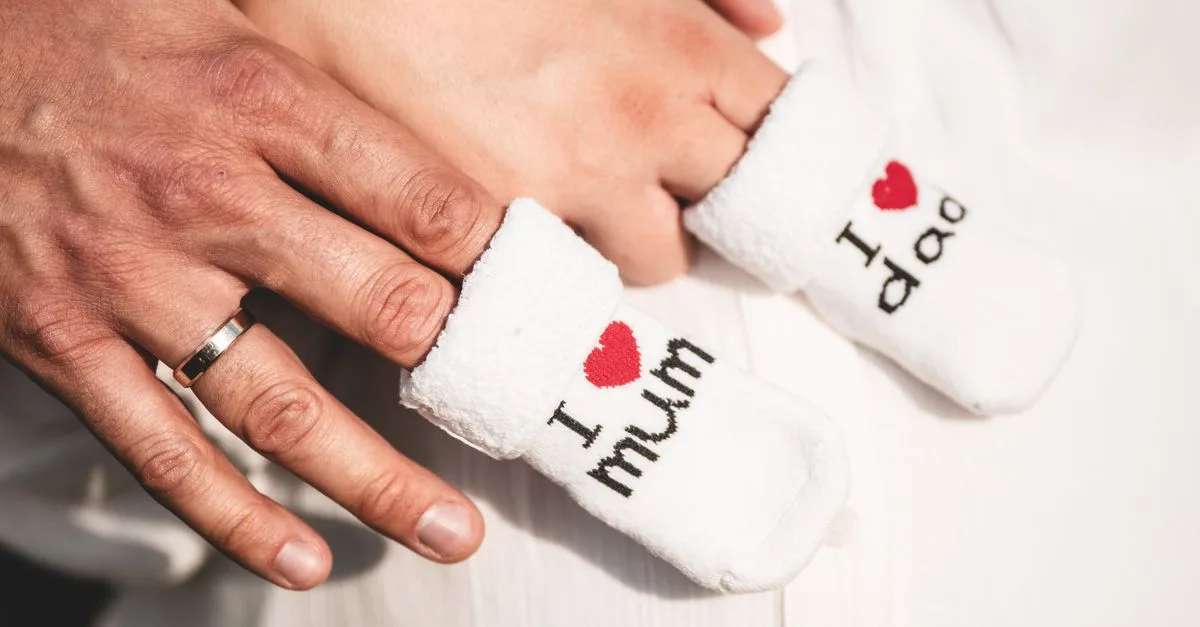 guide complet pour les nouveaux parents : conseils pratiques, astuces et informations essentielles pour bien accueillir et élever votre bébé en toute sérénité.